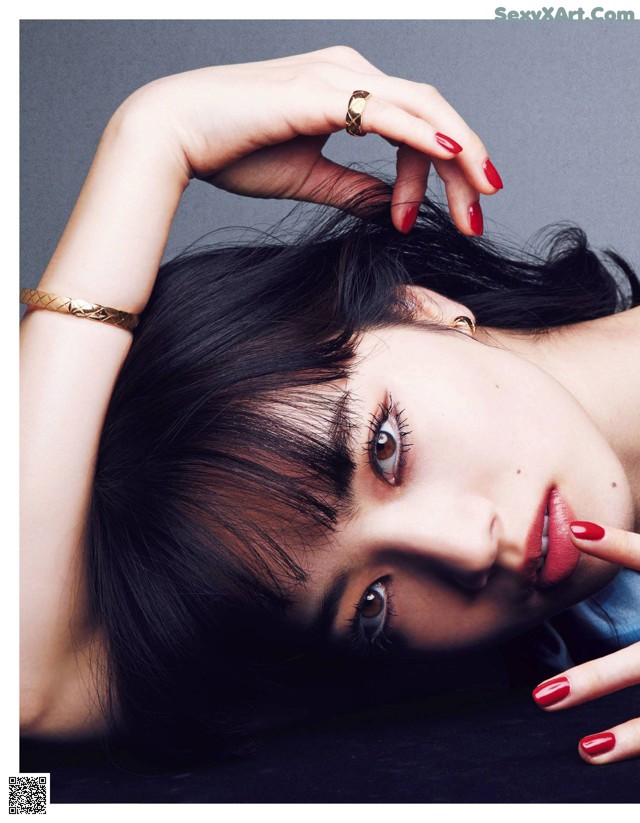 Nana Komatsu 小松菜奈, Vogue Japan 2021.06 No.457013